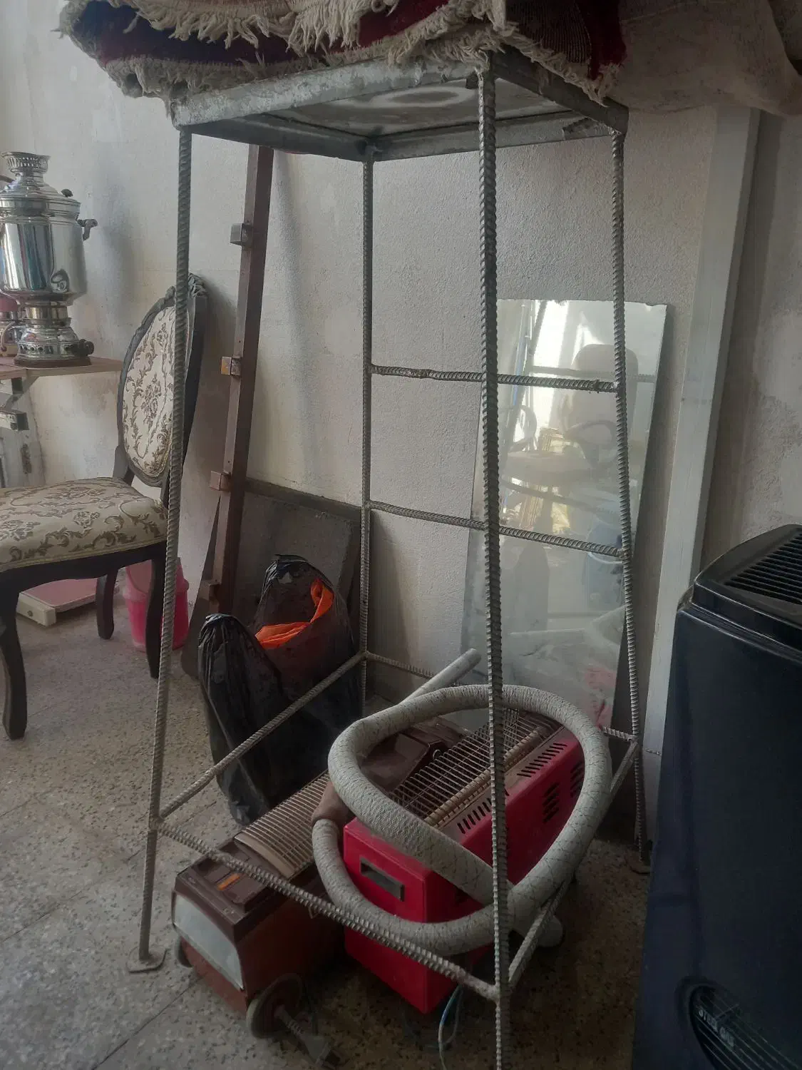 چهارپایهاهنیسنگینومحکمفقط۵۰۰|صندلی و نیمکت|زنجان, |دیوار