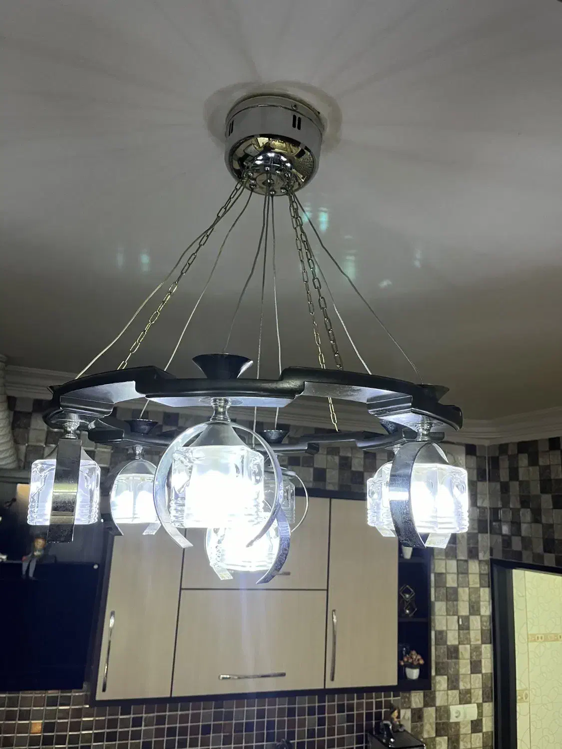 لوستر آویزی|لوستر و چراغ آویز|کردکوی, |دیوار