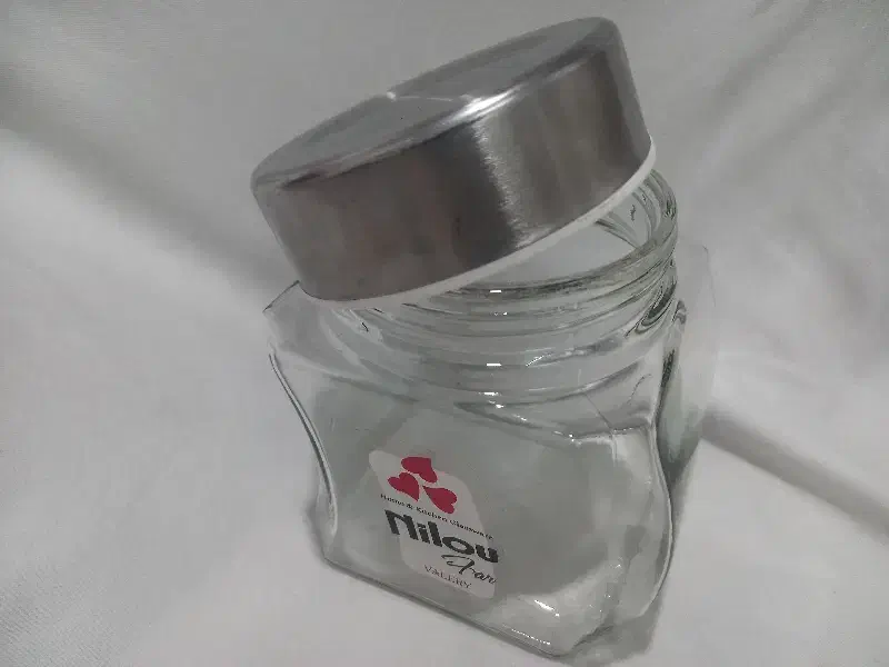 شیشه برای حبوبات سبزیجات زیره و ...|ظروف نگهدارنده، پلاستیکی، یک‌بارمصرف|رفسنجان, |دیوار