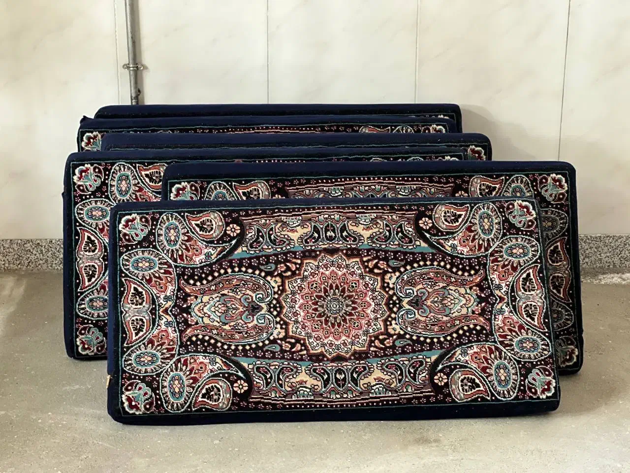 پشتی|پشتی|بانه, |دیوار