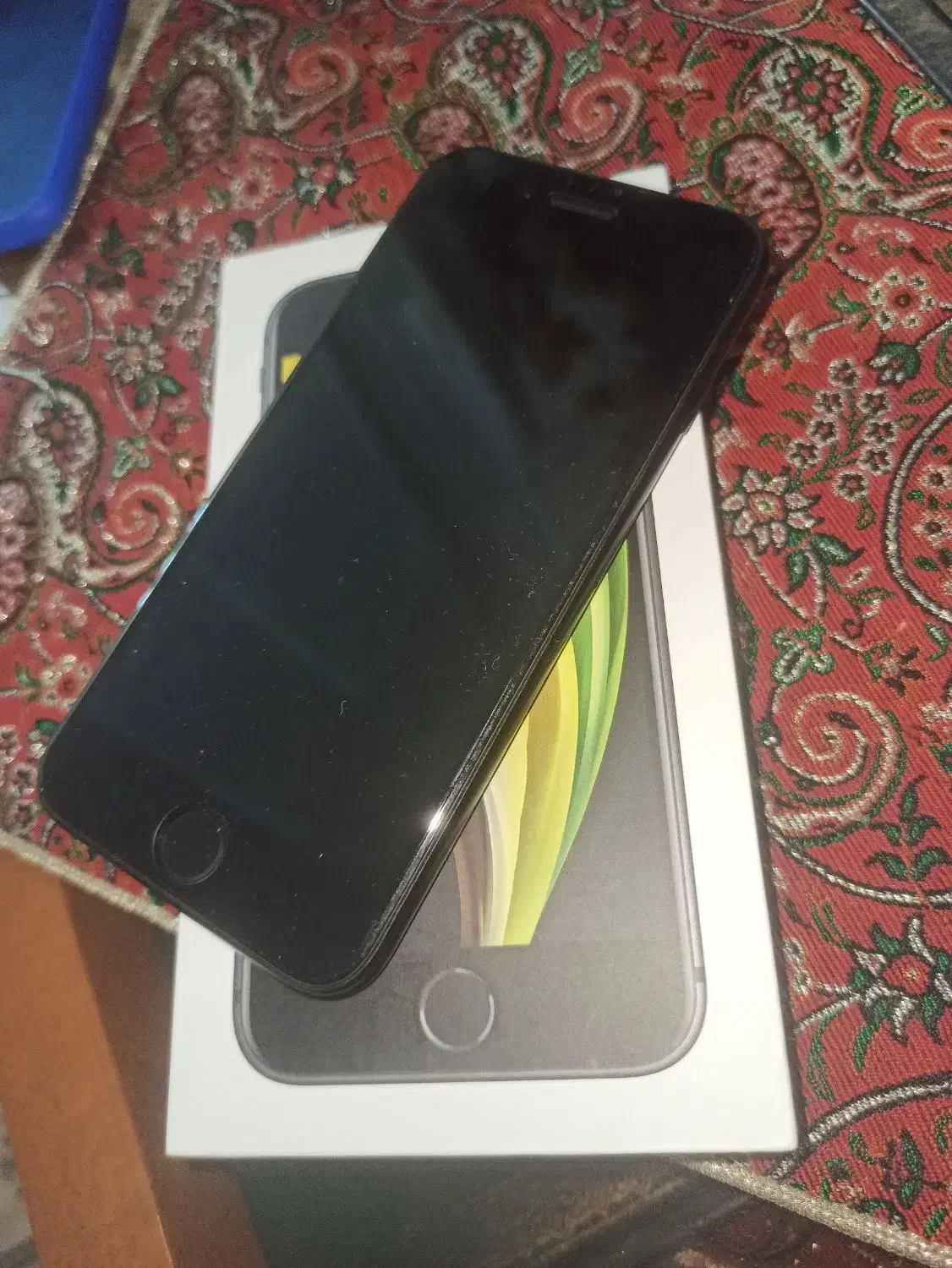 آیفون se 2020 باز نشده|موبایل|کرج, مهرویلا شمالی|دیوار