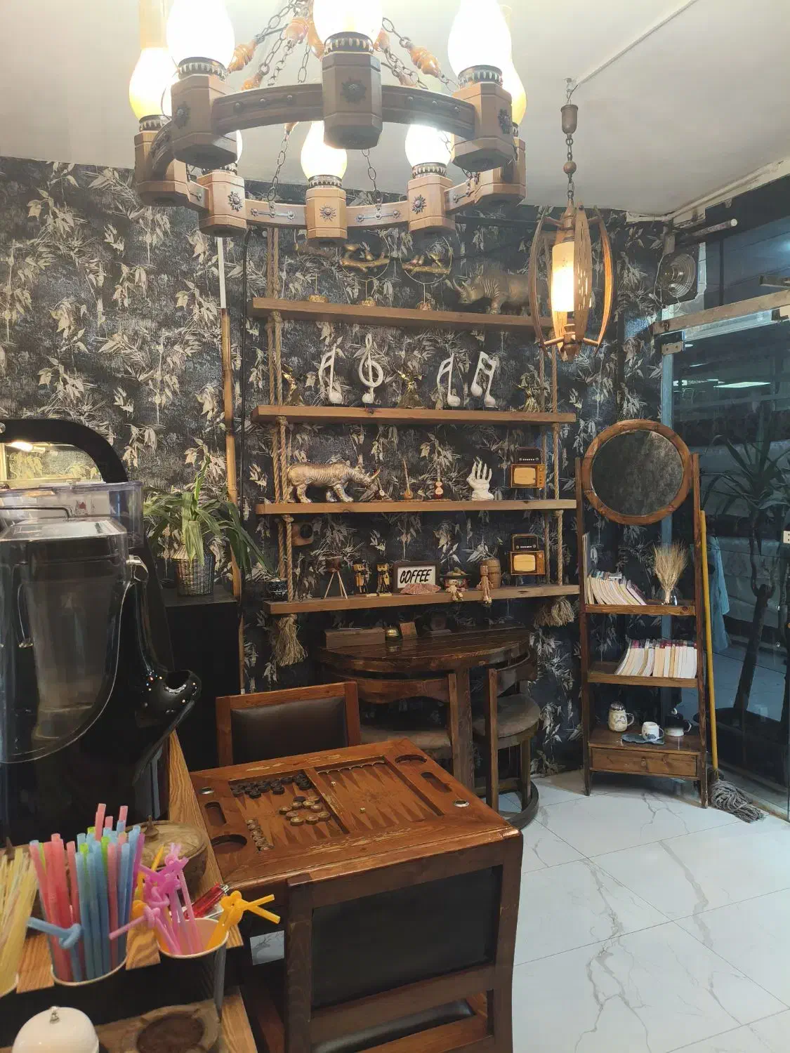 وا گذاری کافه با تمام امکانات با مغازه و یک جا|کافیشاپ و رستوران|پاکدشت, پاکدشت (مامازند)|دیوار