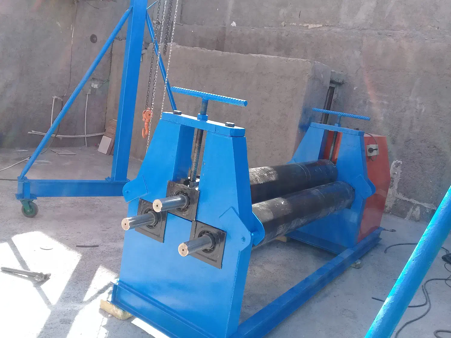 دستگاه|ماشین‌آلات صنعتی|ایوانکی, |دیوار