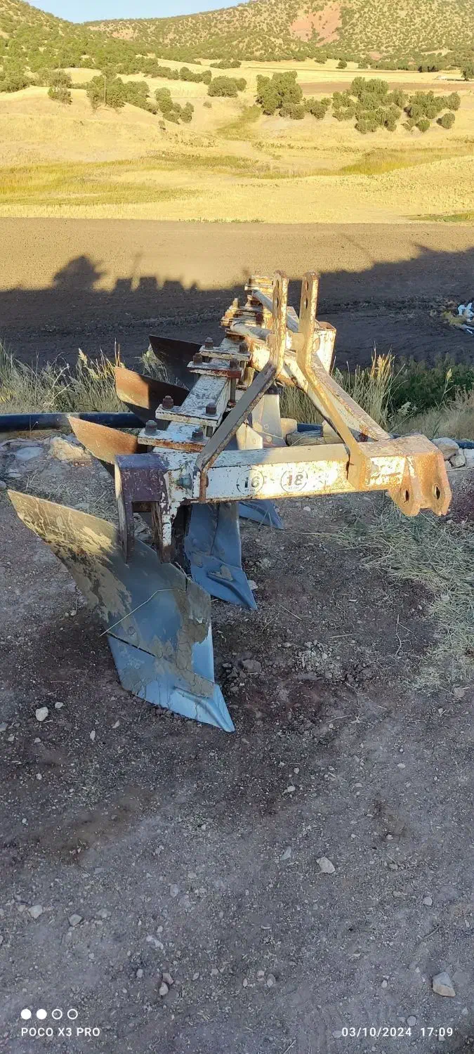 گاوآهن چهار خیش تراکتور ۳۹۹ دیسک ۲۰ پره قطعات|قطعات یدکی و لوازم جانبی|گهواره, |دیوار