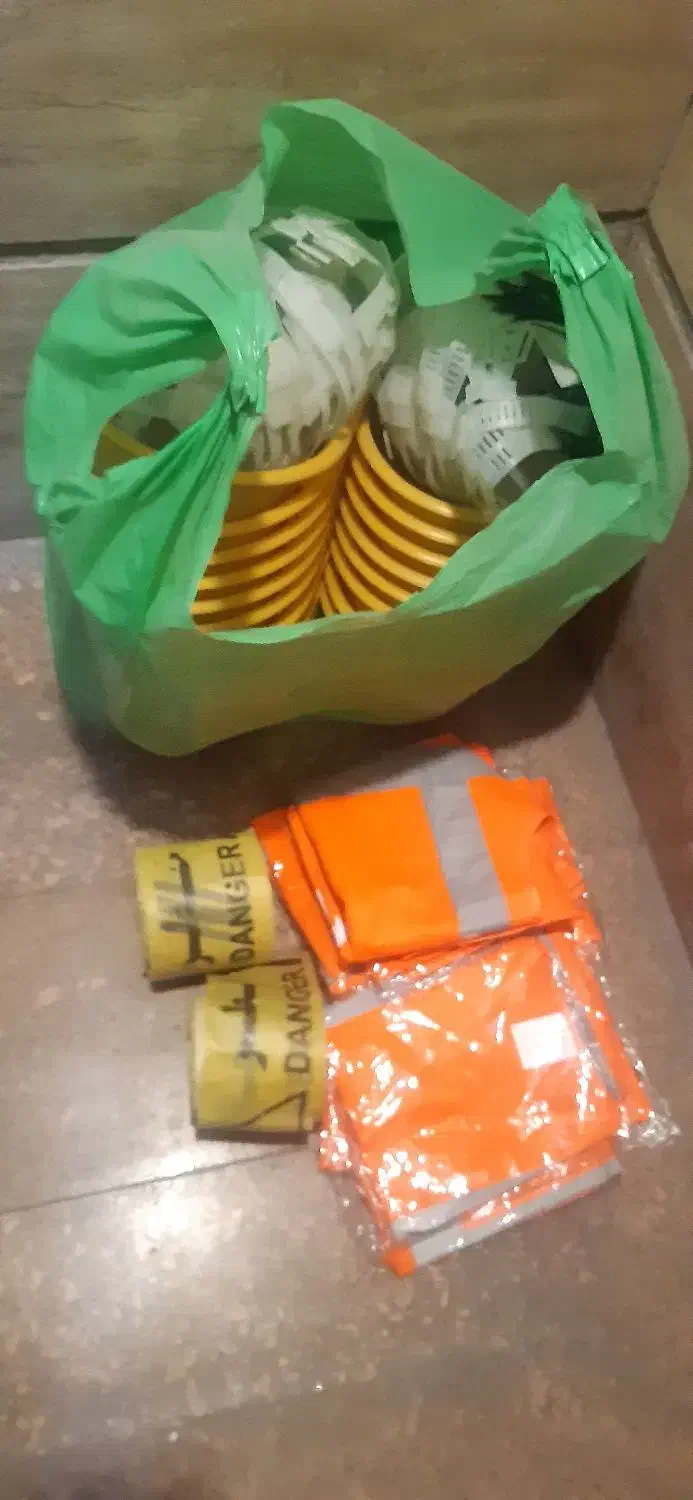 فروش کلاه و لباس و تجهیزات ایمنی|ابزارآلات|تهران, ونک|دیوار