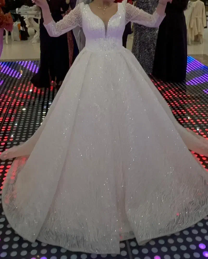 لباس عروس|لباس|تهران, آسمان|دیوار