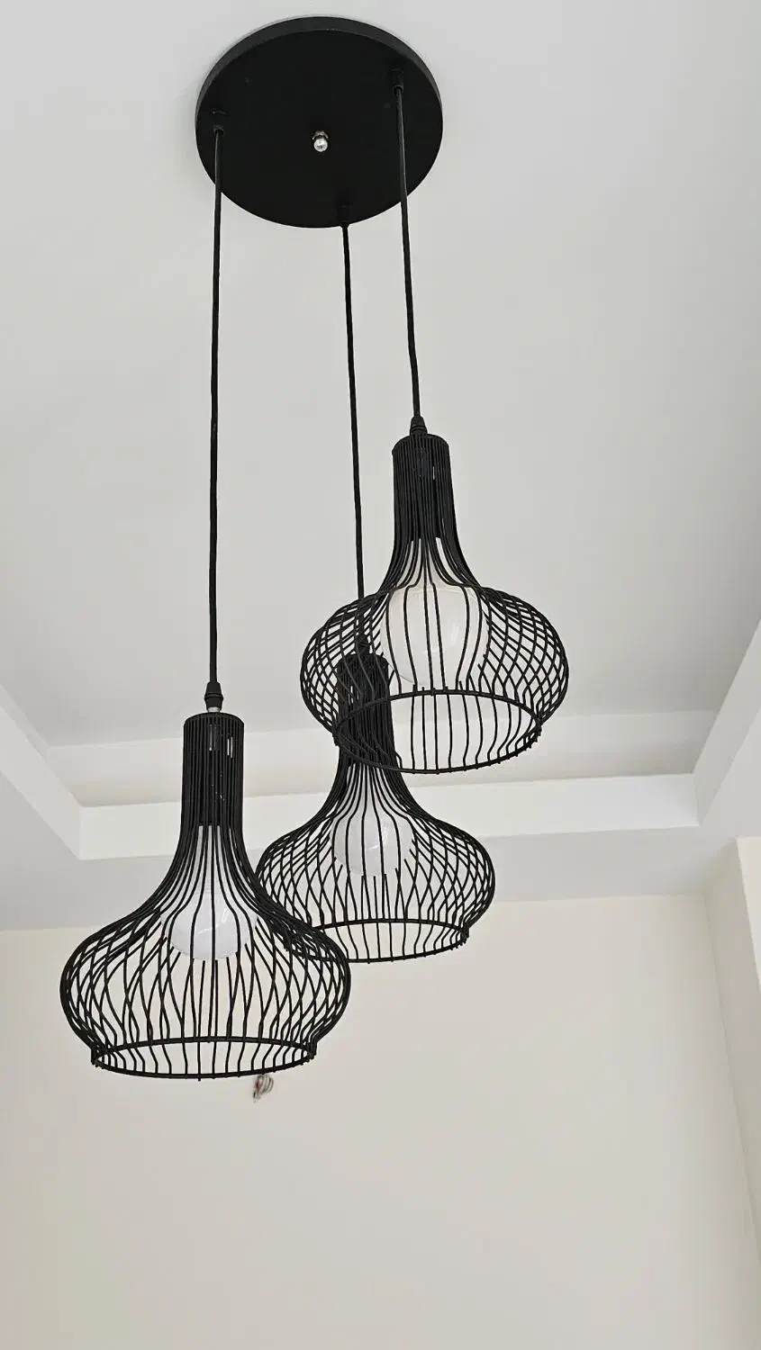 لوستر سه آویز فلزی مشکی|لوستر و چراغ آویز|قزوین, |دیوار