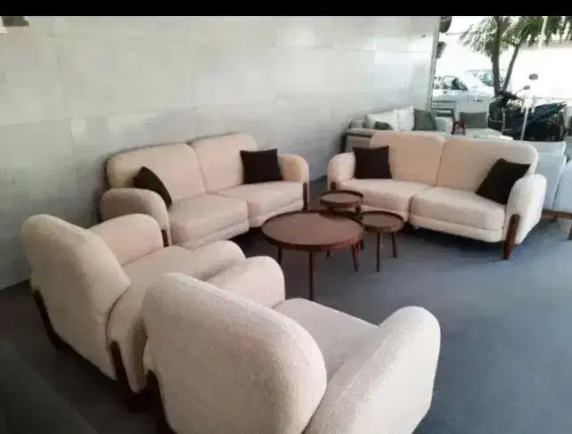 5996 ماشاالله مهرگان ماشاالله مهرگان ماشاالله 5696|مبلمان خانگی و میز عسلی|صدرا-فارس, فاز ۱|دیوار