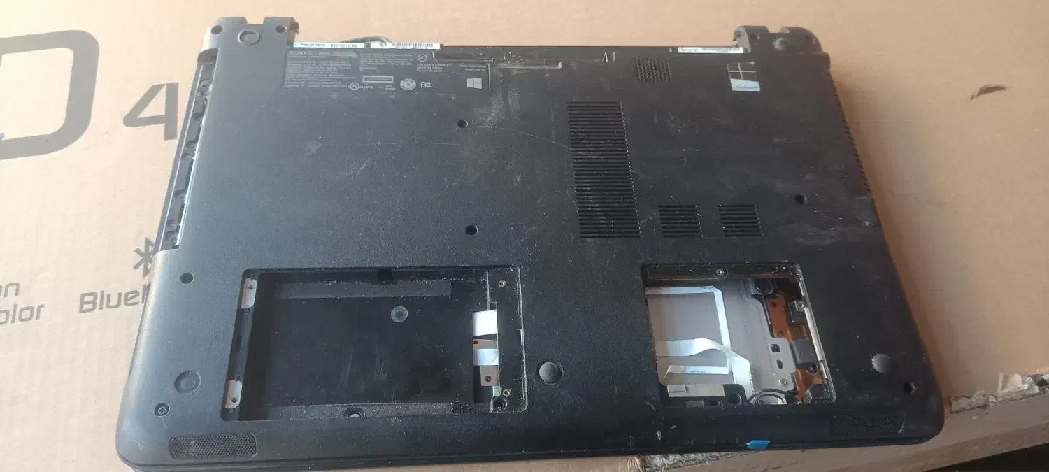 قاب لپ تاپ سونی|قطعات و لوازم جانبی رایانه|فردیس, شهرک شهید حسینی|دیوار