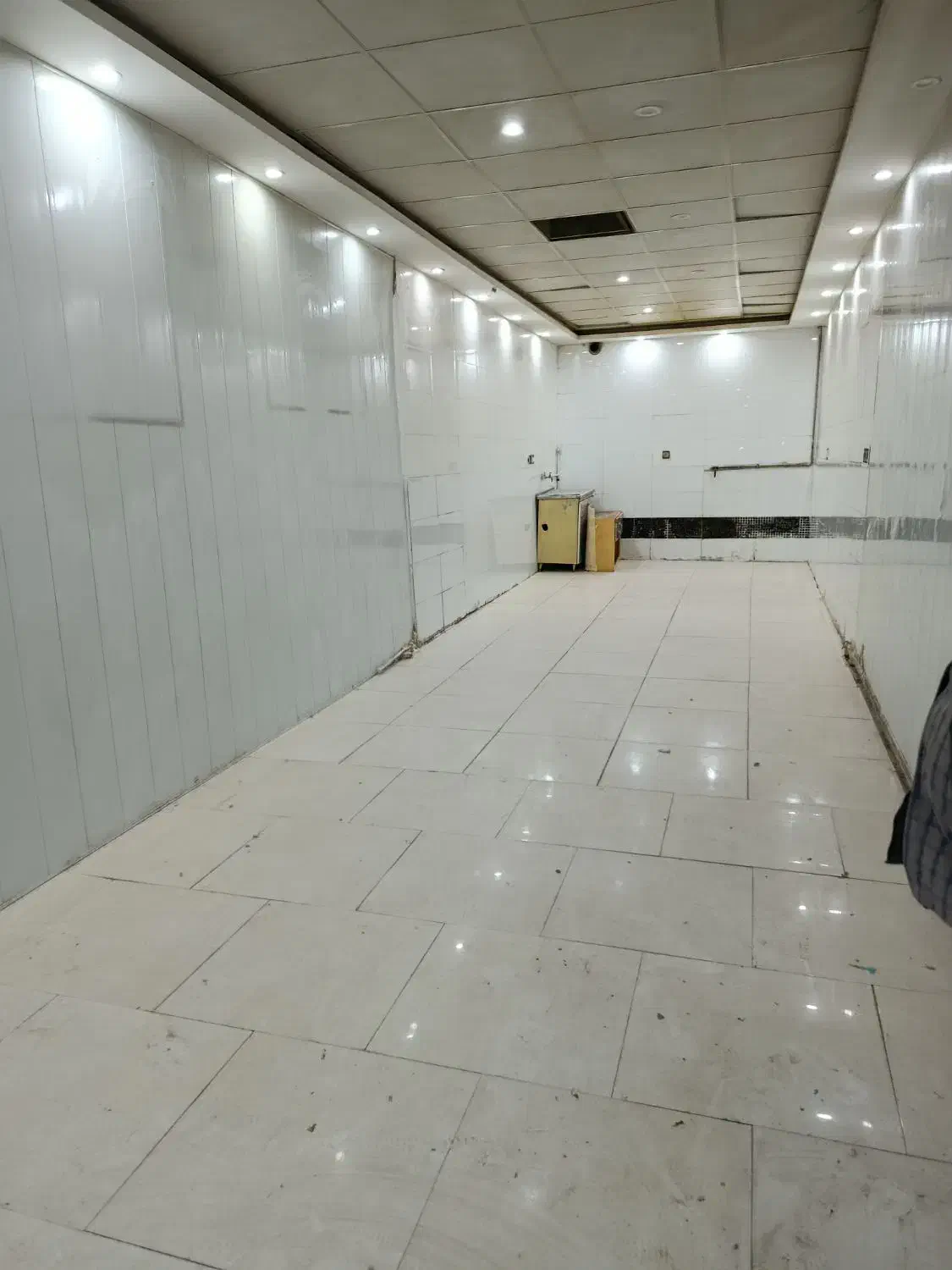 مغازه تجاری 40 متری خیابان طالقانی|اجارهٔ مغازه و غرفه|سبزوار, امیر کبیر|دیوار