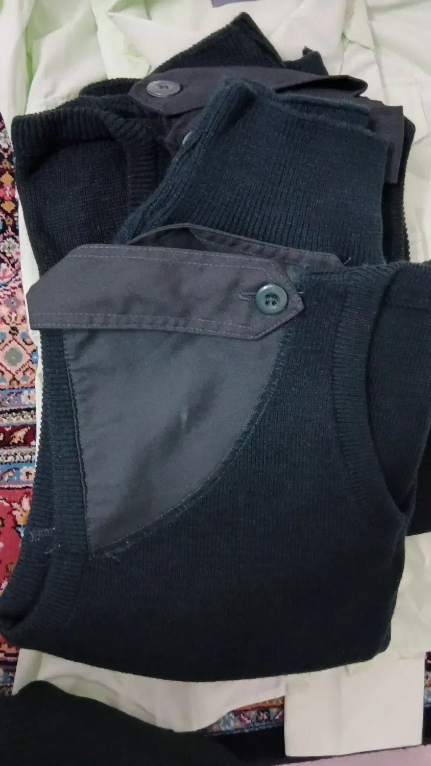 لباس نیروی انتظامی|لباس|ورامین, ورامین|دیوار