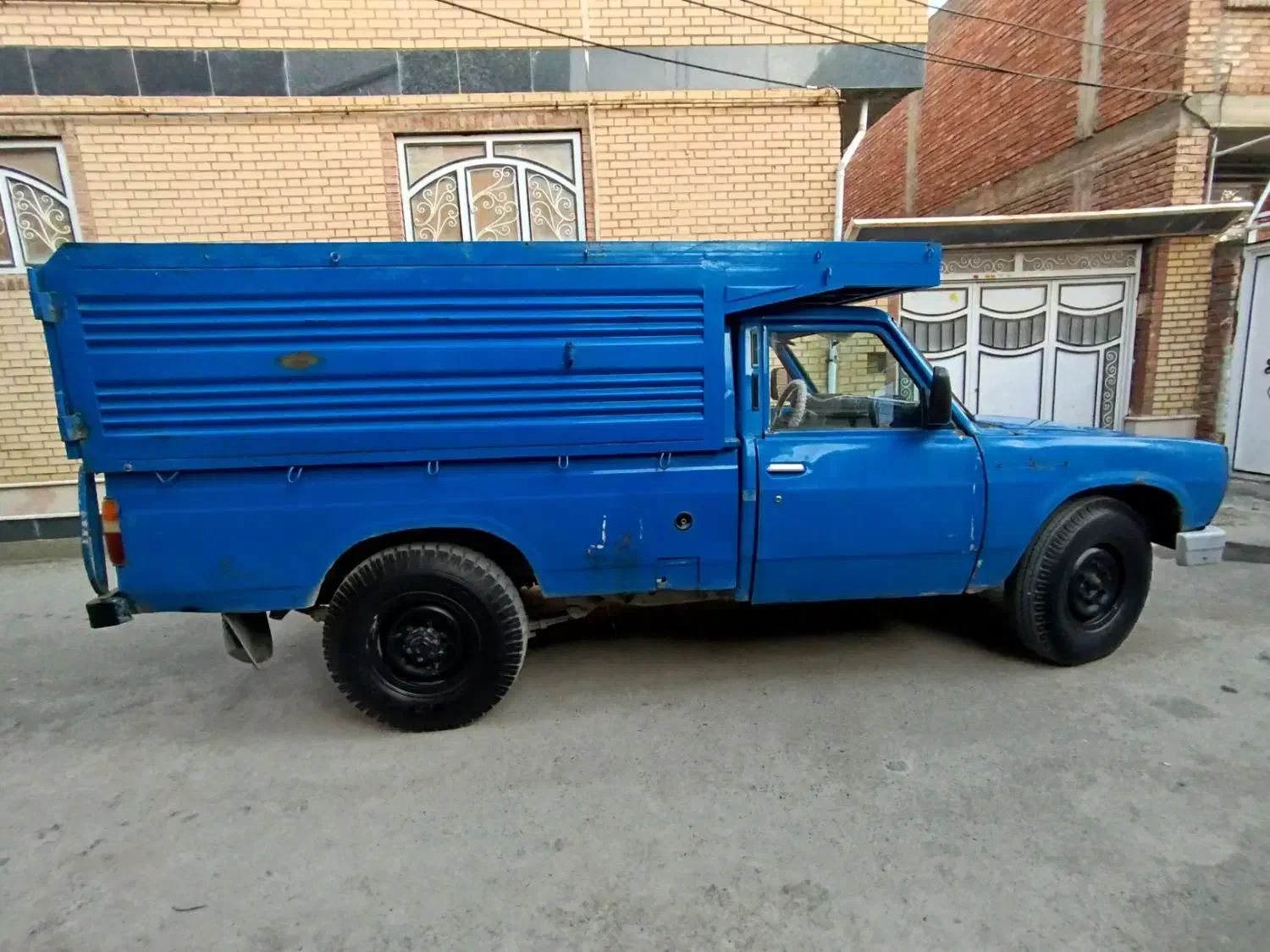 نیسان مدل ۸۴ تناژ بالا|خودرو سواری و وانت|نقده, |دیوار