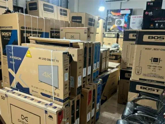 تلوزیون جی پلاس هوشمند ۵۰ اینچ نواکبند مدل ۷۲۲|تلویزیون و پروژکتور|تهران, بازار|دیوار