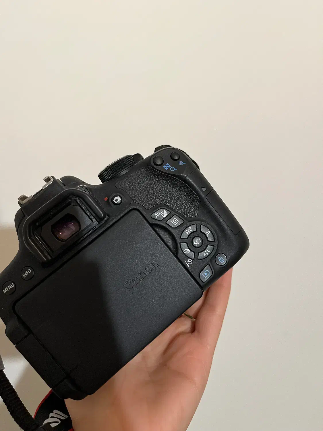 دوربین کنون 750D EOS با لنز 18-55|دوربین عکاسی و فیلمبرداری|تهران, یوسفآباد|دیوار