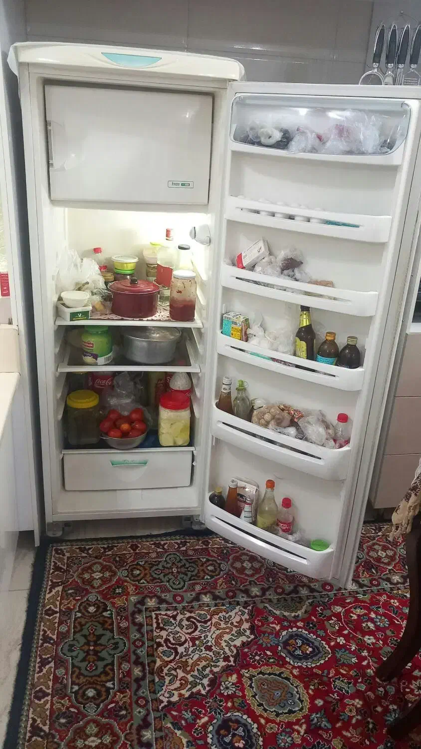 فروش یک دستگاه یخچال و یک دستگاه یخچال فریزر پارس|یخچال و فریزر|مرند, |دیوار