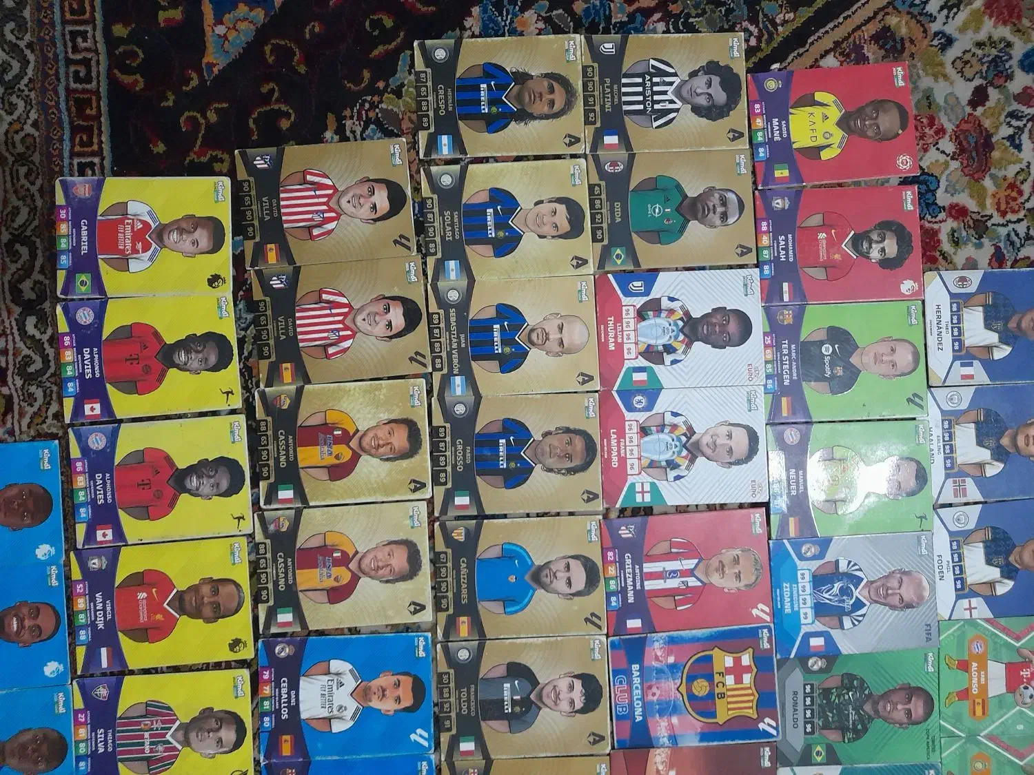 کیمدی عمده و دانه ای در حدنو قیمت  ۲۹۰۰۰۰۰|کلکسیون و سرگرمی|زرند, |دیوار