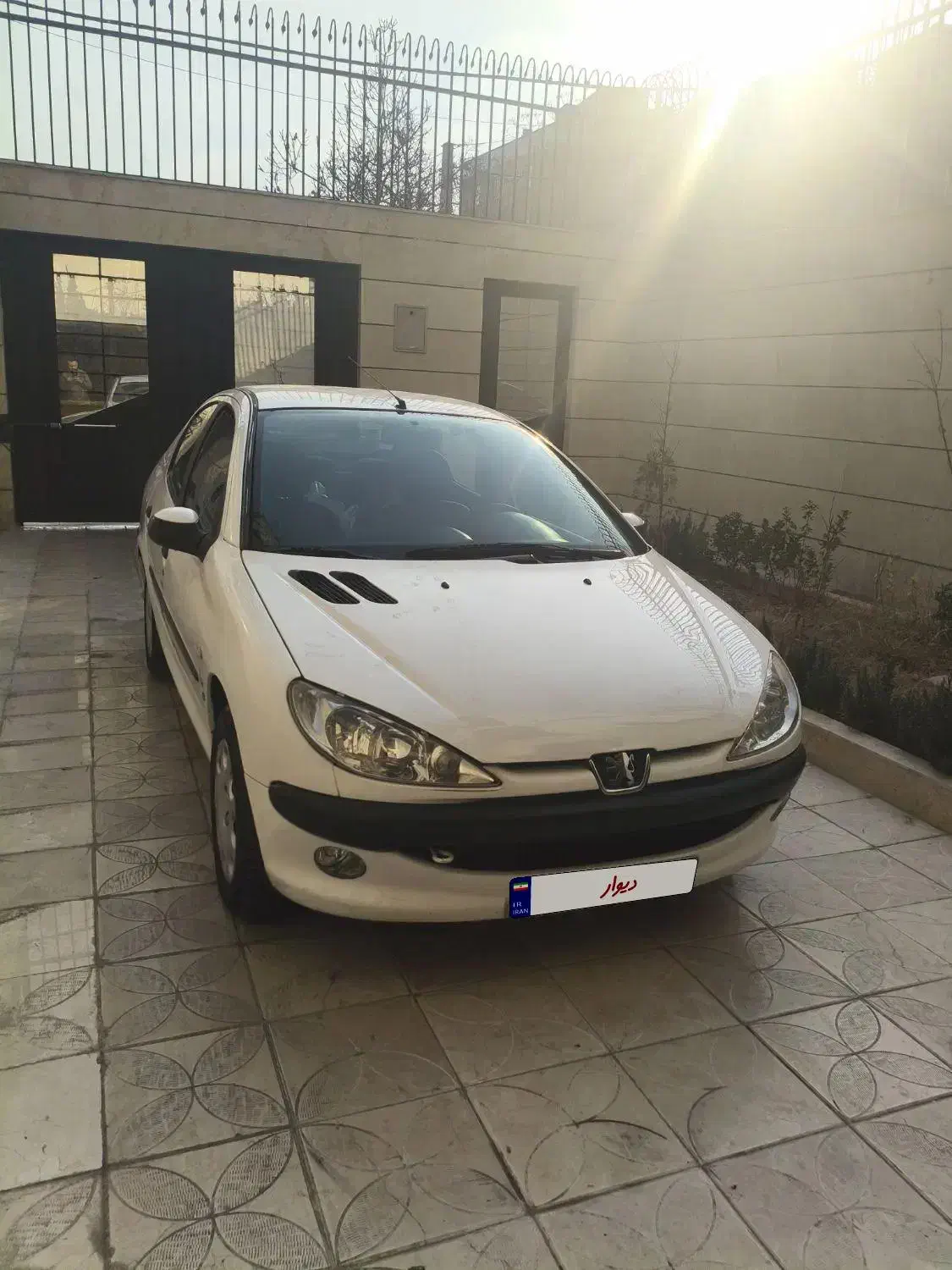 ۲۰۶ اس دی v9 اتوماتیک(بیرنگ)مدل۹۰|خودرو سواری و وانت|تهران, زیبادشت|دیوار