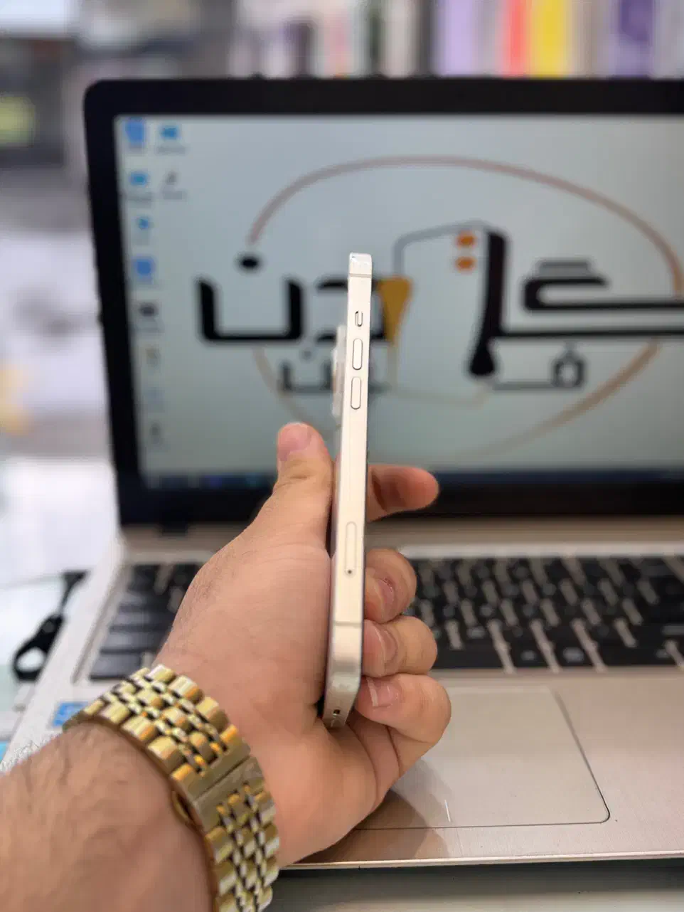 iphone 13 128 gig bt 86 پلمپ|موبایل|رشت, استادسرا|دیوار