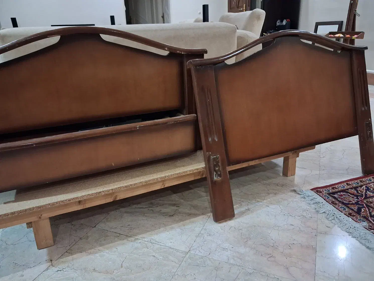 تخت خواب چوبی یک نفره با تشک خوشخواب|تخت و سرویس خواب|تهران, سازمان آب|دیوار