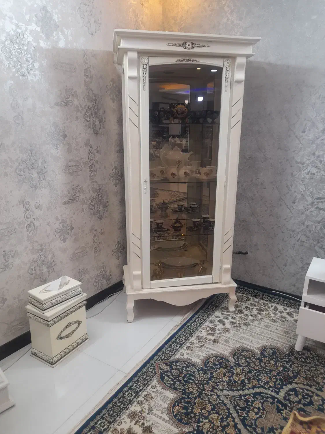 فروش مبل سلطنتی و میزنهار خوری|مبلمان خانگی و میز عسلی|قوچان, |دیوار