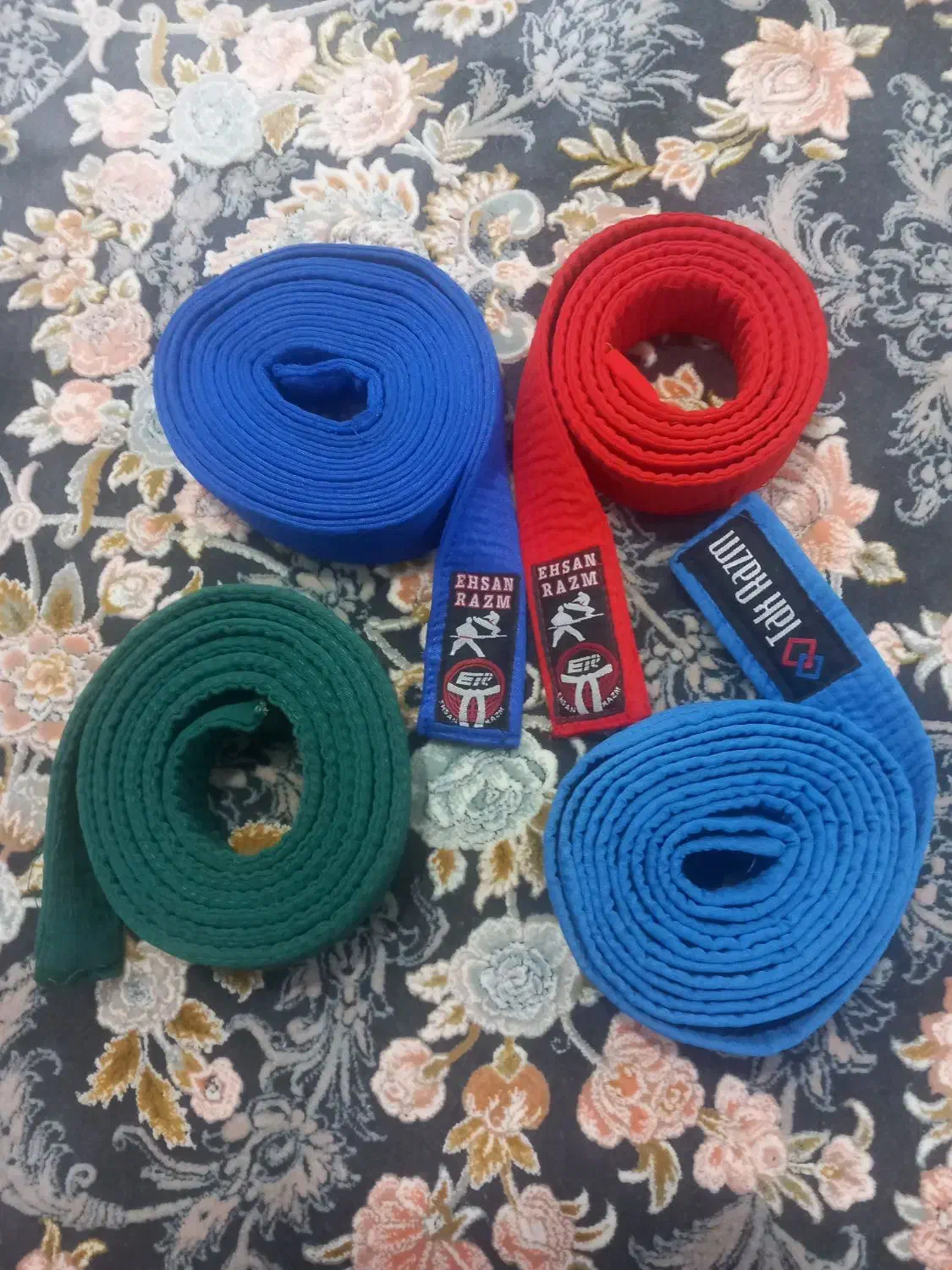 کمربند تکواندو و کاراته|تجهیزات ورزشی|اهواز, شهرک الهیه|دیوار