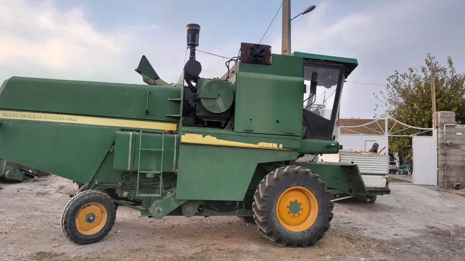 کمباین و هد نخود و هد‌ ذرت پاوند|خودرو سنگین|کرمانشاه, |دیوار