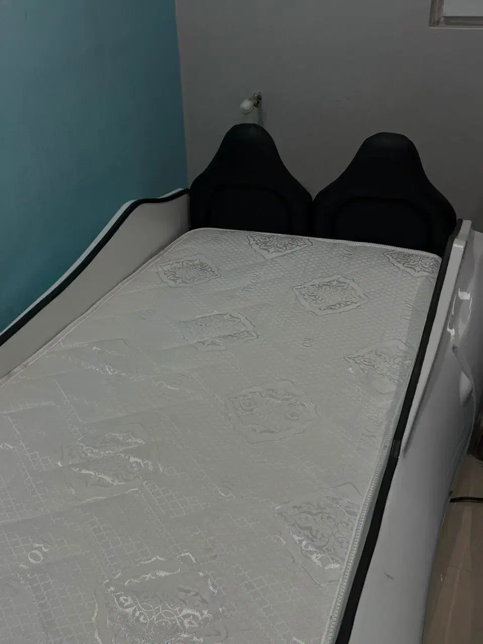 تخت ماشینی کودک و نوجوان|تخت و صندلی بچه|اهواز, پادادشهر|دیوار