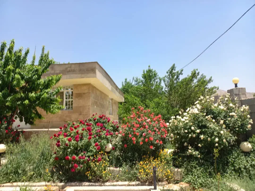 ۶۴۰ متر ویلایی/کوچه اختصاصی/۷ خواب/در از حیاط|فروش خانه و ویلا|شیراز, زرگری|دیوار