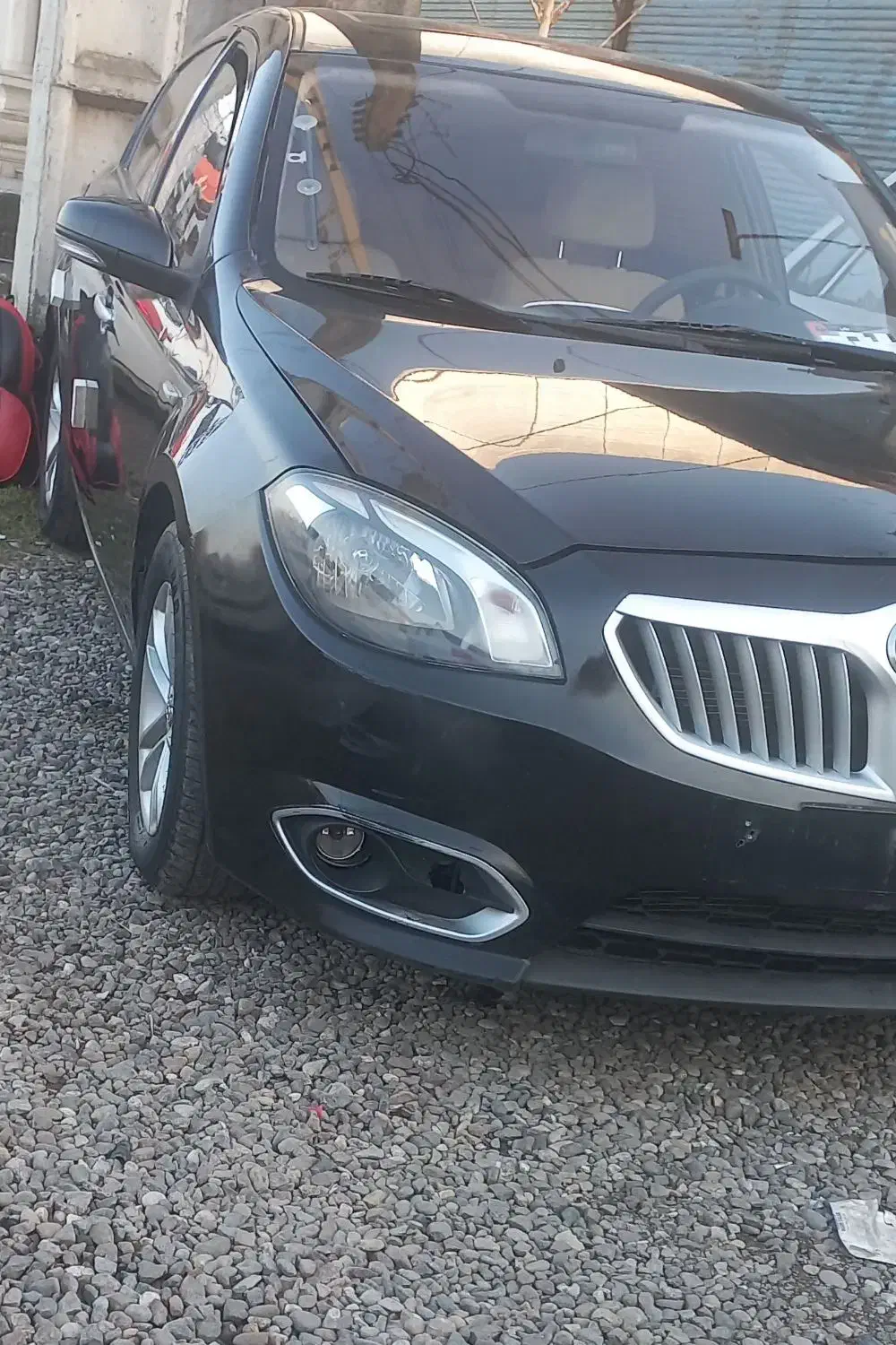 برلیانس ۳۲۰اتومات سالم|خودرو سواری و وانت|رشت, گلباغ نماز|دیوار