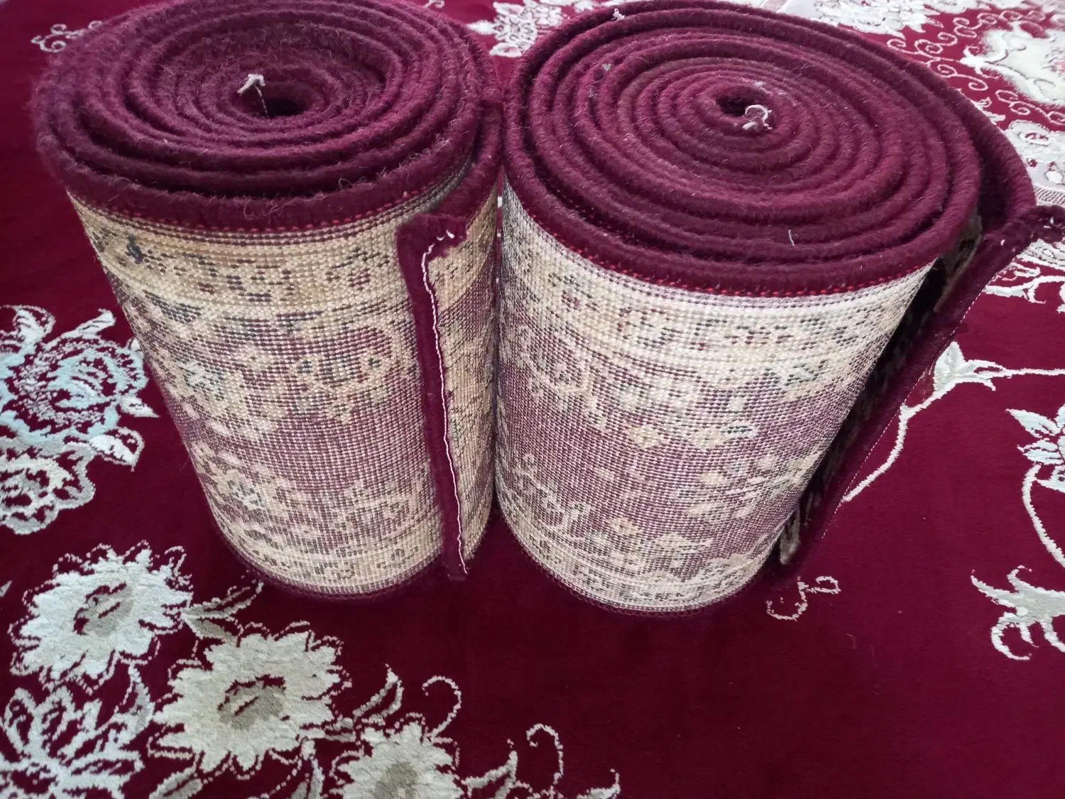 فرش نونو|فرش|سبزوار, زینبیه|دیوار