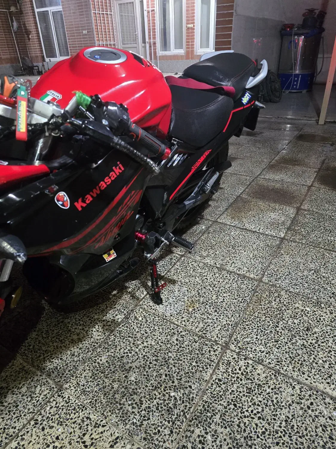 مگلی ۲۰۰|موتورسیکلت|سیرجان, |دیوار