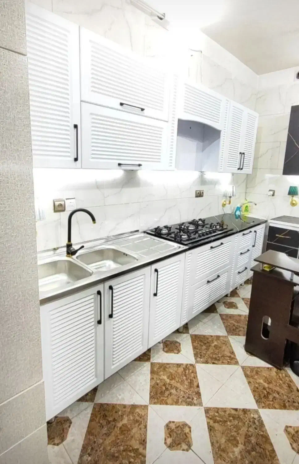 کابینت خاتون کد ۰۹۲۳۲|مصالح و تجهیزات ساختمان|لنگرود, |دیوار