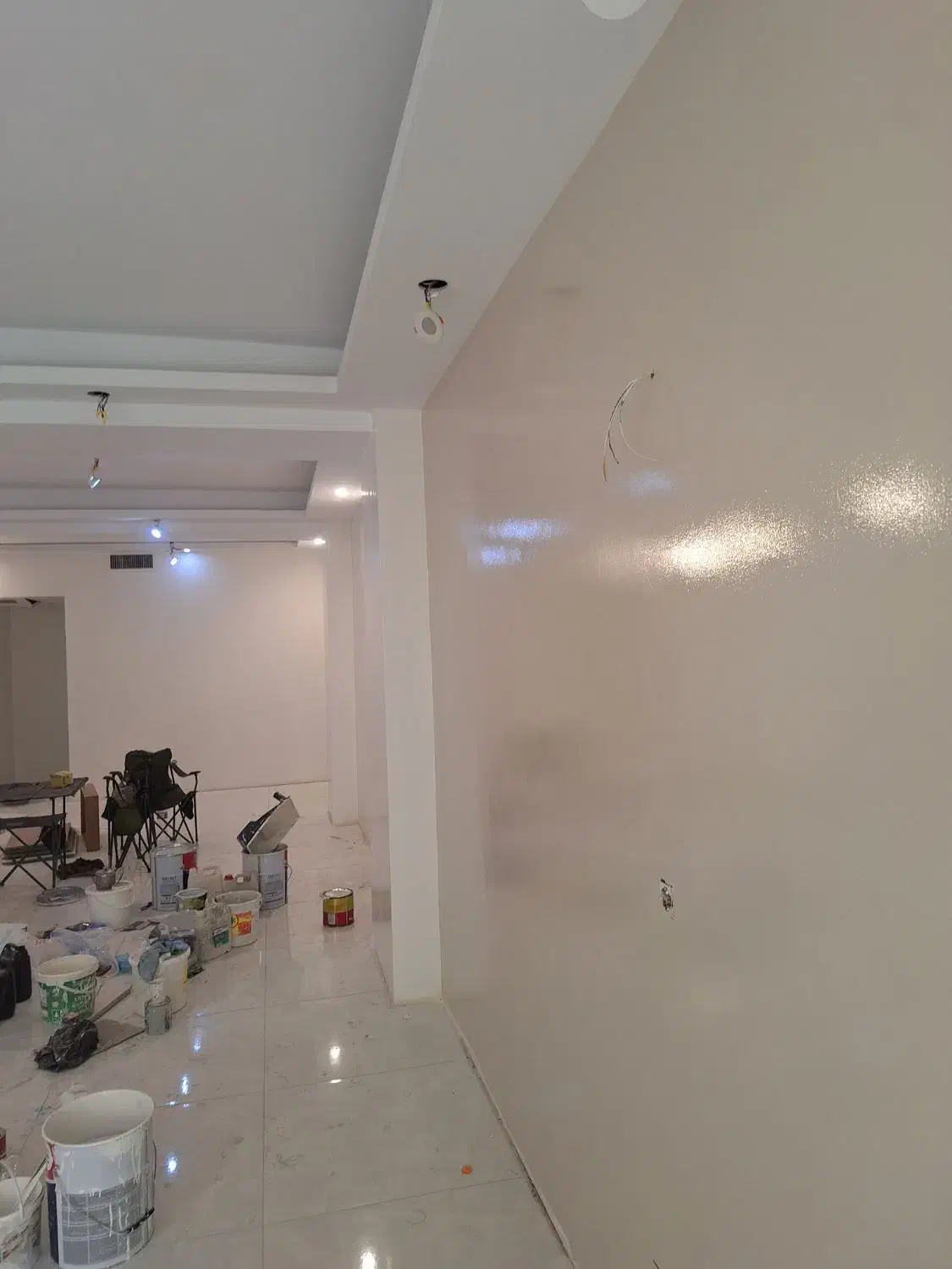 نقاشی ساختمان نقاش ساختمان رنگ کاری|خدمات پیشه و مهارت|تهران, صد دستگاه|دیوار