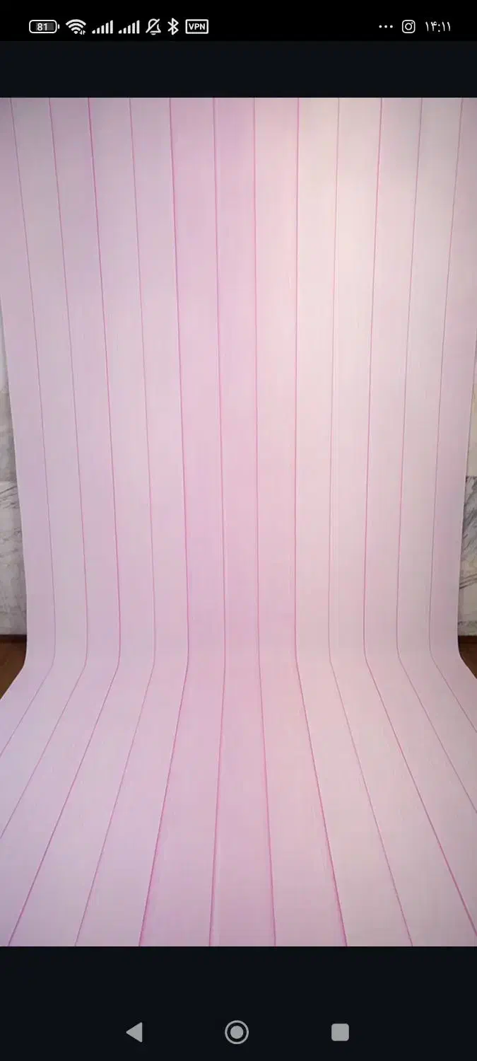 بکگراند پارچهای صورتی با قاب و زنجیر|دوربین عکاسی و فیلمبرداری|تهران, نارمک|دیوار