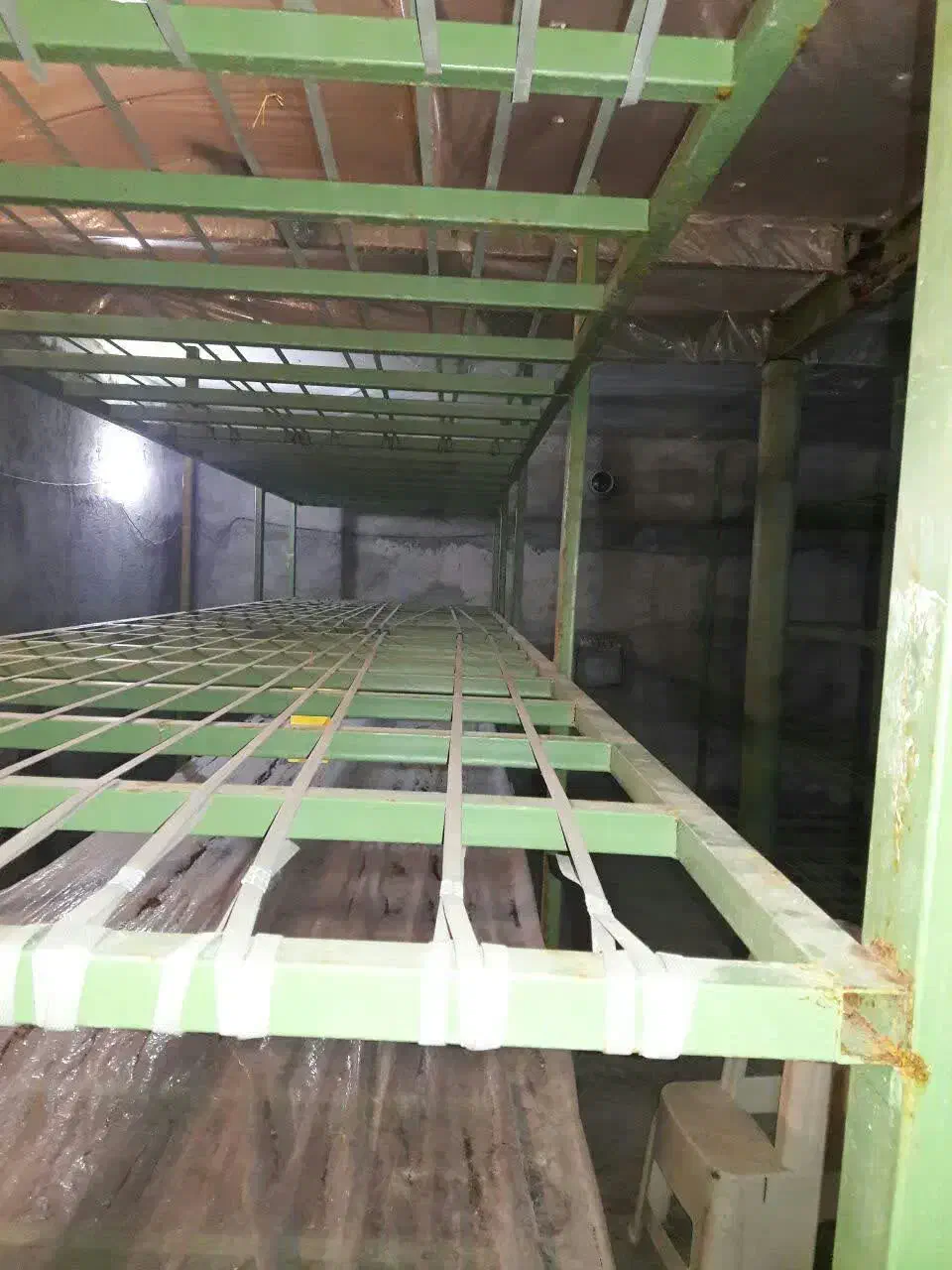 قفسه پرورش قارچ|ماشین‌آلات صنعتی|بروجرد, |دیوار