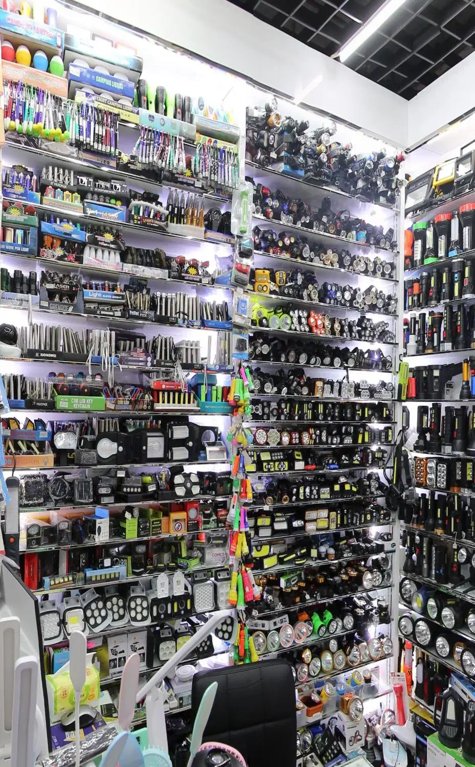 چراغ قوهUVیووی یو وی اسمال سان سنگ شناسی small sun|کوهنوردی و کمپینگ|تهران, بازار|دیوار