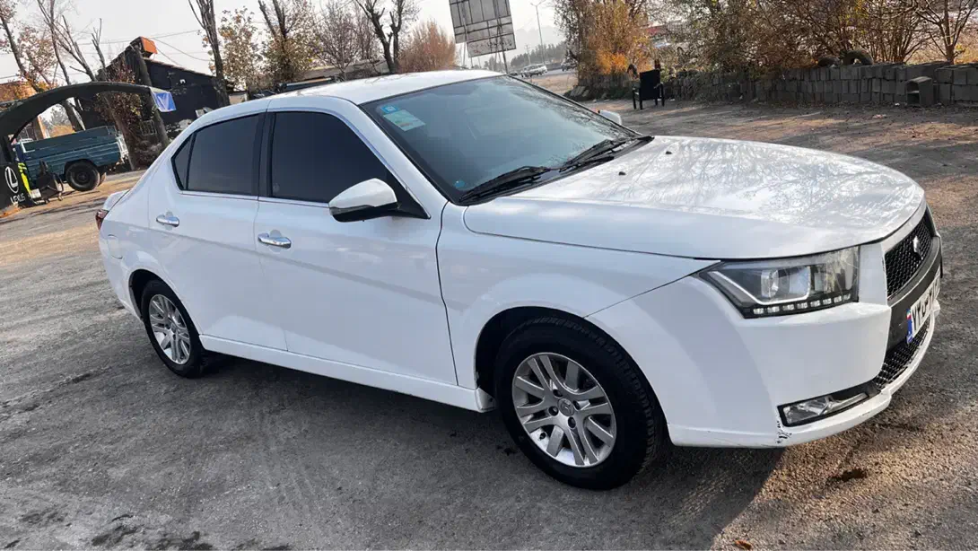 دنا پلاس ۵ دنده  ام تی|خودرو سواری و وانت|اصفهان, بهارستان|دیوار