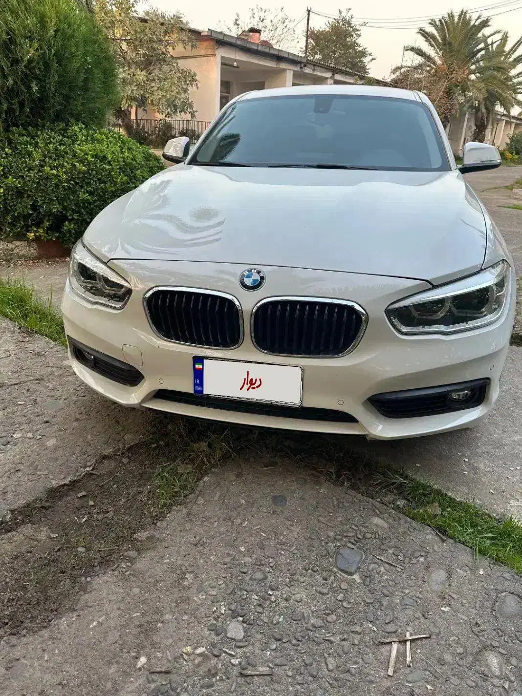 بیامو 120i مدل ۲۰۱۸قابل تبدیل به پلاک ملی|خودرو سواری و وانت|رشت, گلسار|دیوار