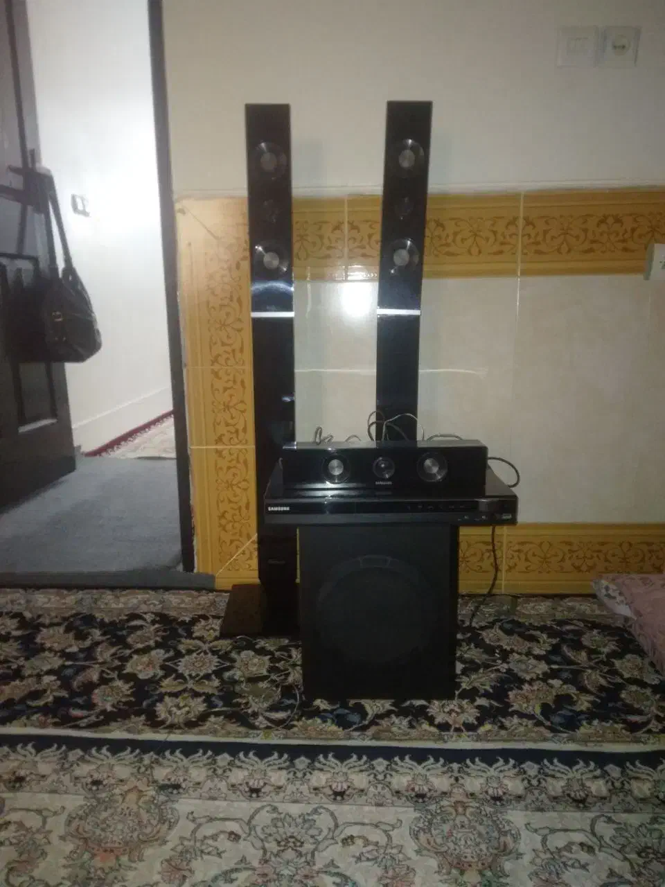 سینما خانواده|صوتی و تصویری|قرچک, مهدیه|دیوار