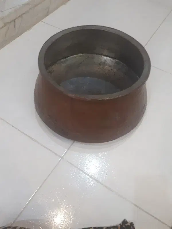 دیگ مس قدیمی|ظروف پختوپز|کرمانشاه, |دیوار