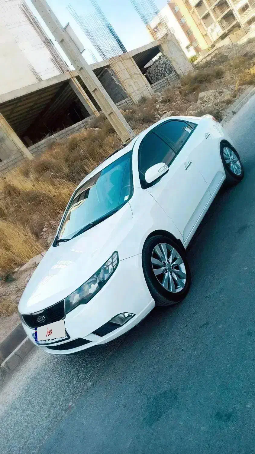 فروش سراتووارداتی2000تک برگ سند|خودرو سواری و وانت|شیراز, شهرک بهشتی|دیوار