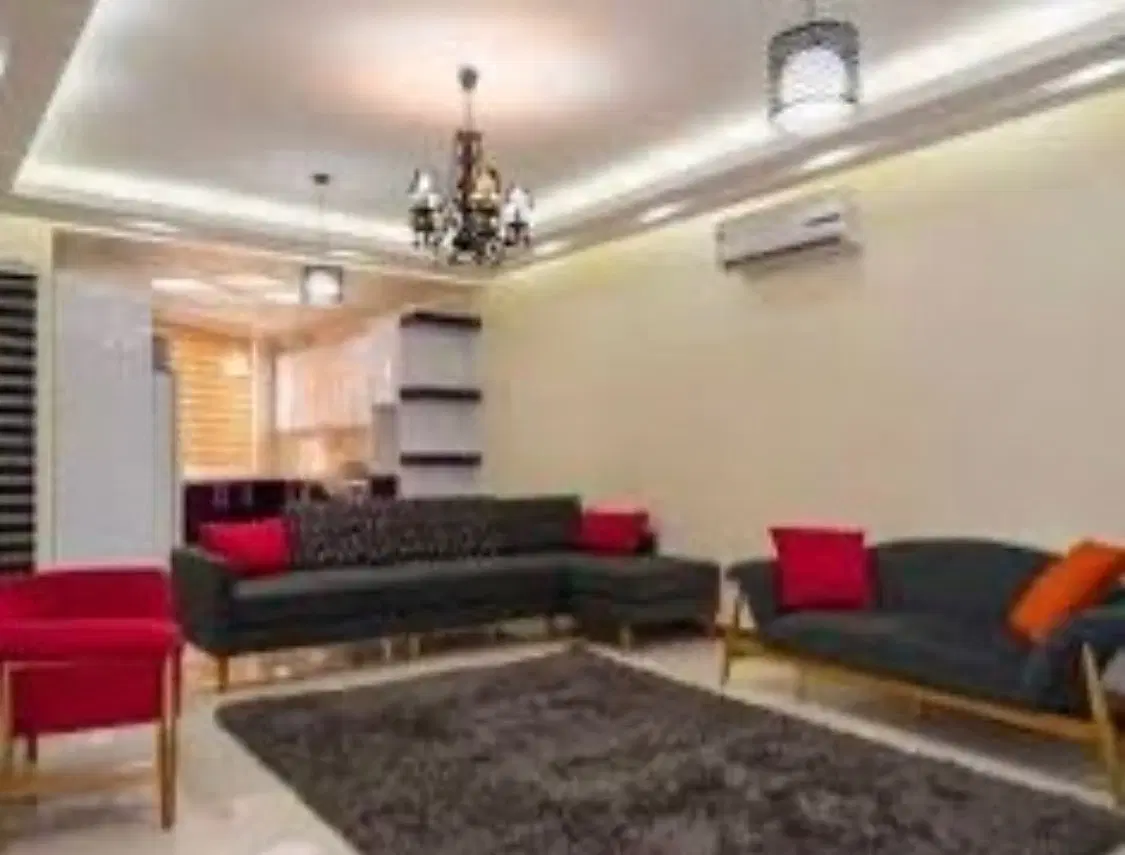 تصویر اصلی