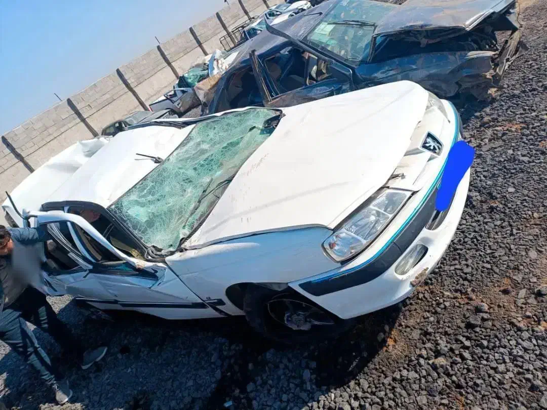 پارس/معامله راحت فروش تصادفی شماها تماسم|خودرو سواری و وانت|یزد, |دیوار