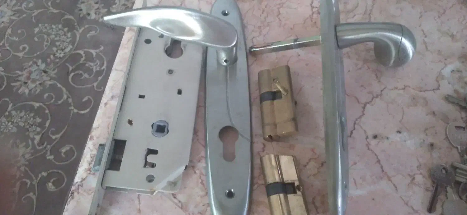 دستگیره در وکلید|مصالح و تجهیزات ساختمان|مشهد, موسوی قوچانی|دیوار