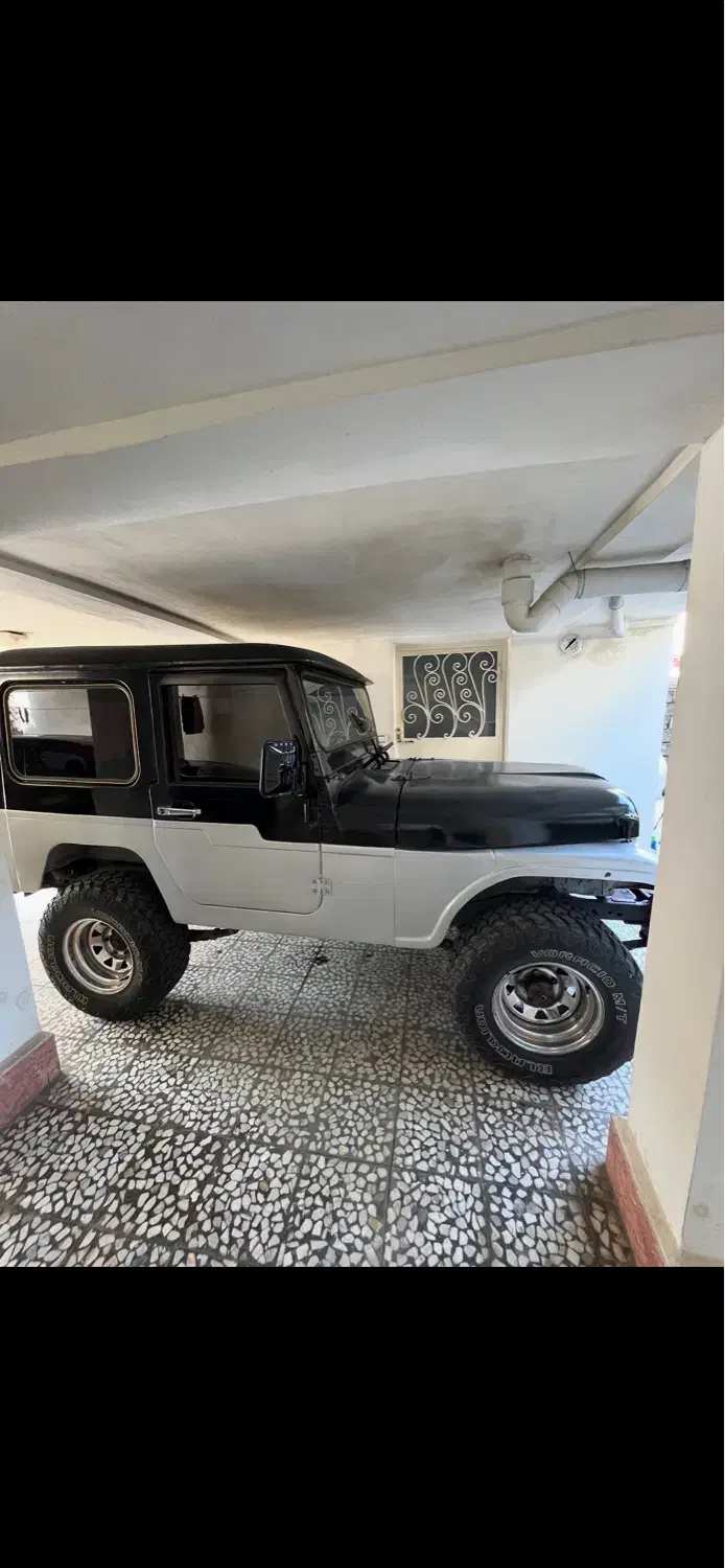 جیپ صحرا موتور میتسوبیشی|خودرو کلاسیک|رودسر, |دیوار