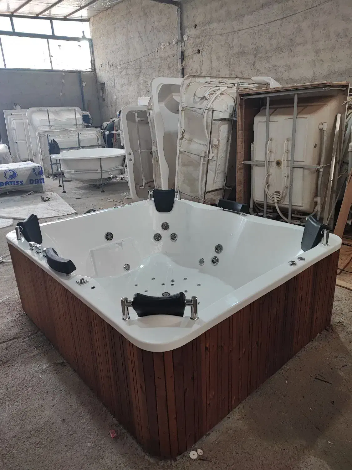 جکوزی شیش نفره|لوازم حمام|فشم, |دیوار