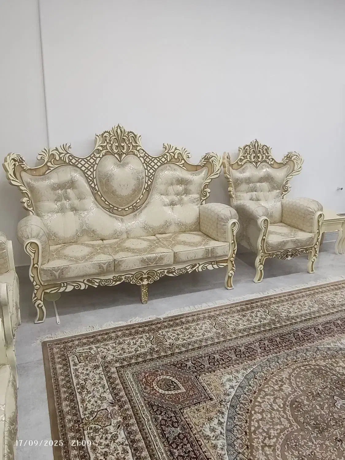 مبل سلطنتی|مبلمان خانگی و میز عسلی|زاهدان, |دیوار