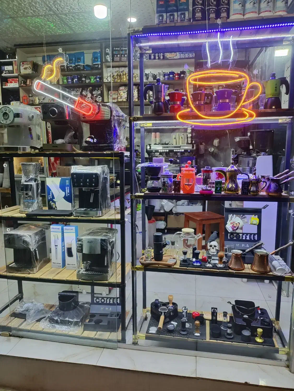 فروشنده|استخدام خدمات فروشگاه و رستوران|خرم‌آباد, |دیوار