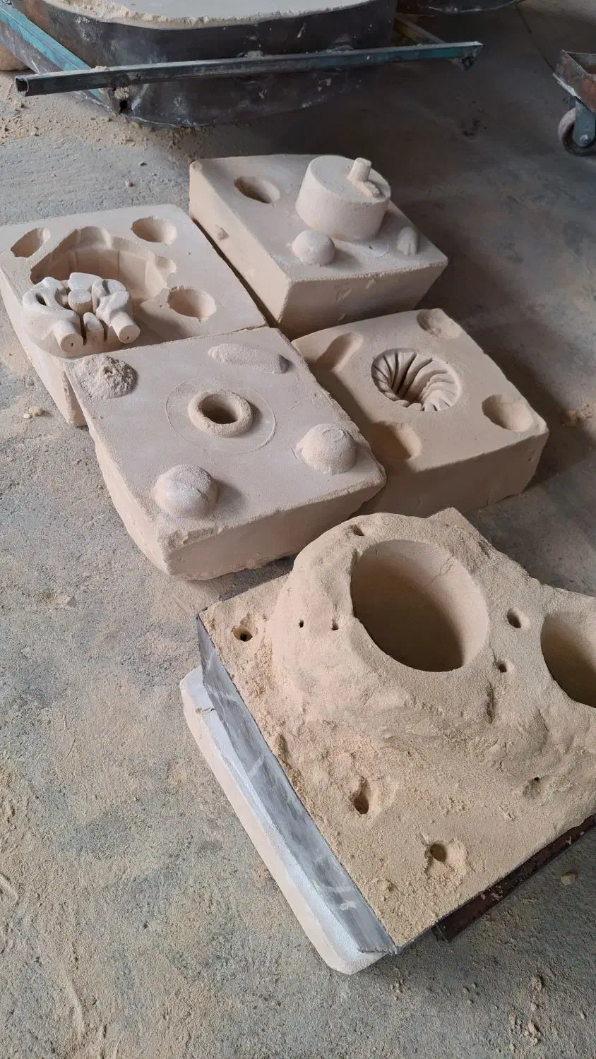 ریختگری استیل،قالبگیر،سنگزن،مونتاژکار|استخدام صنعتی، فنی، مهندسی|شاهدشهر, |دیوار