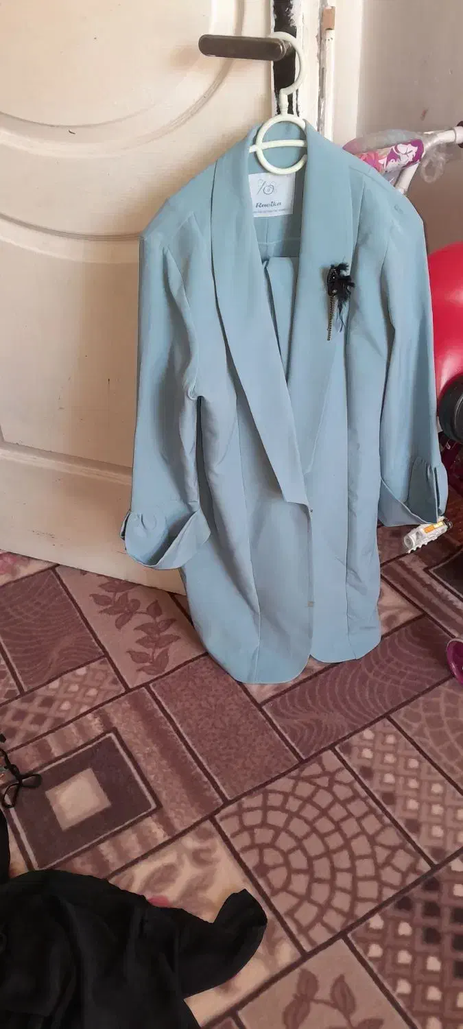 کت و شلوار نو|لباس|پاکدشت, پاکدشت (مامازند)|دیوار